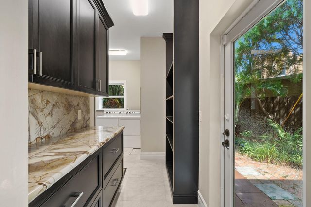 901 SE 6TH Street, Fort Lauderdale, FL 33301