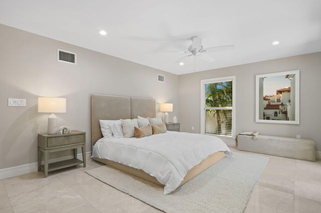 901 SE 6TH Street, Fort Lauderdale, FL 33301