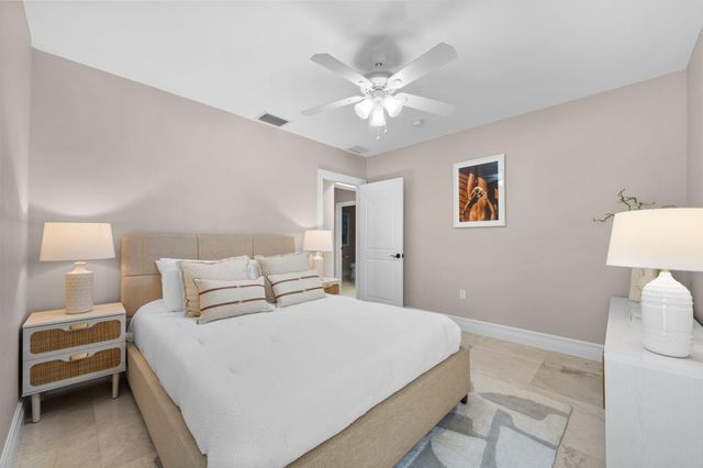 901 SE 6TH Street, Fort Lauderdale, FL 33301