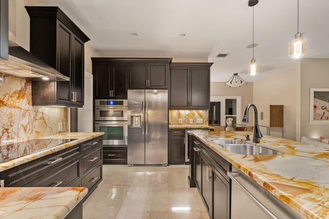 901 SE 6TH Street, Fort Lauderdale, FL 33301