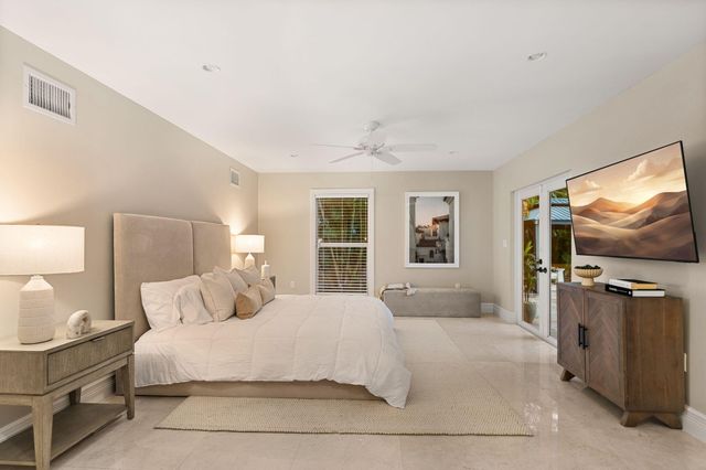 901 SE 6TH Street, Fort Lauderdale, FL 33301