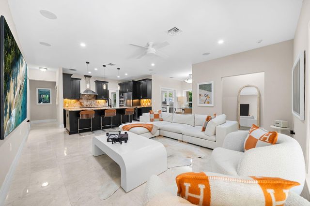 901 SE 6TH Street, Fort Lauderdale, FL 33301