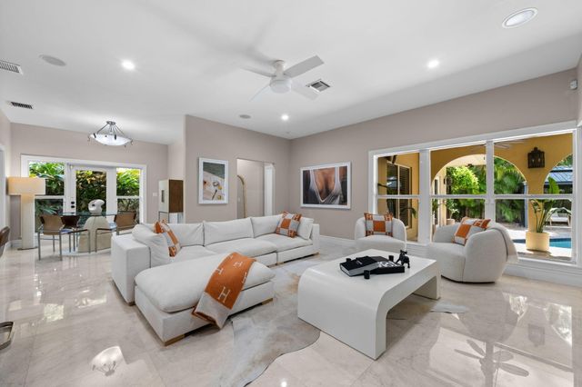 901 SE 6TH Street, Fort Lauderdale, FL 33301