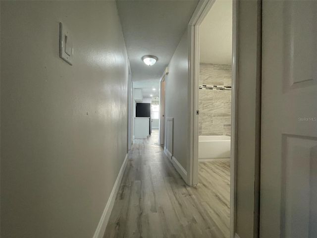 139 HUNTER LAKE DRIVE B, Oldsmar, FL 34677