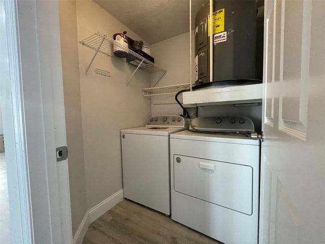 139 HUNTER LAKE DRIVE B, Oldsmar, FL 34677