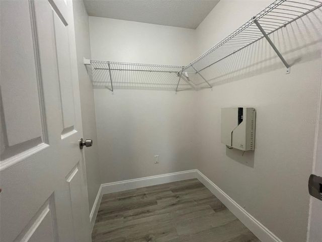 139 HUNTER LAKE DRIVE B, Oldsmar, FL 34677