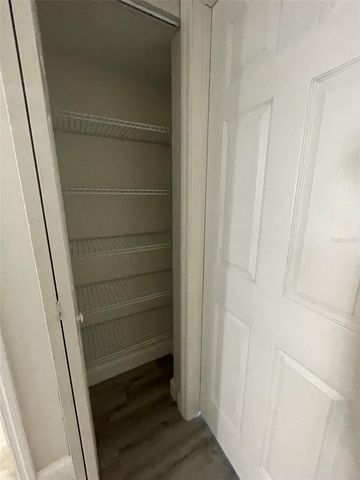 139 HUNTER LAKE DRIVE B, Oldsmar, FL 34677