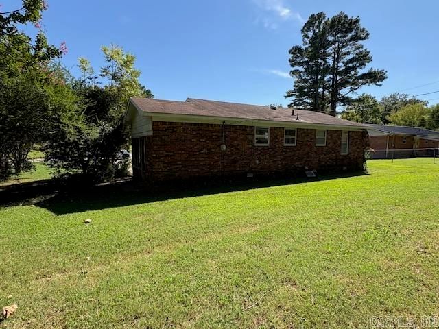 913 W 3rd Street, Rector, AR 72471