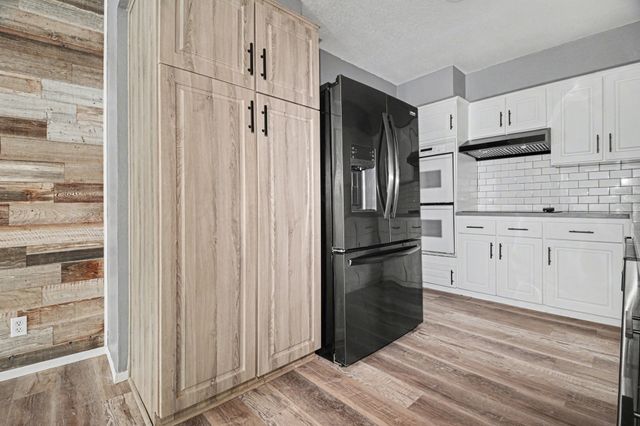 1629 Brent Court, Grand Prairie, TX 75051