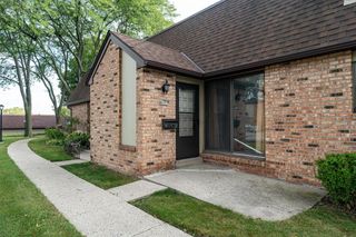 8657 N 72nd STREET, Milwaukee, WI 53223