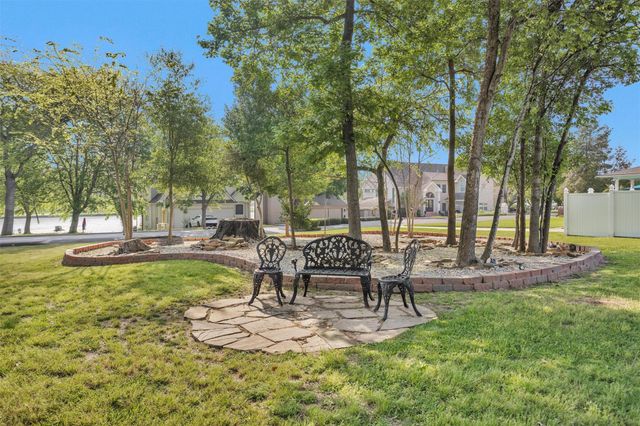 6878 Kingston Cove Lane, Willis, TX 77318