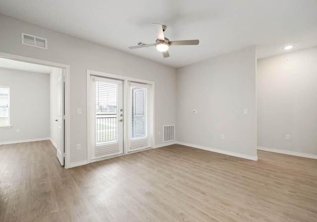 13411 Fm-812 RD 4103, Del Valle, TX 78617