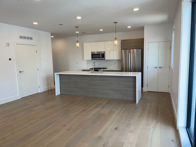 30 Penniman Rd 405, Boston, MA 02134