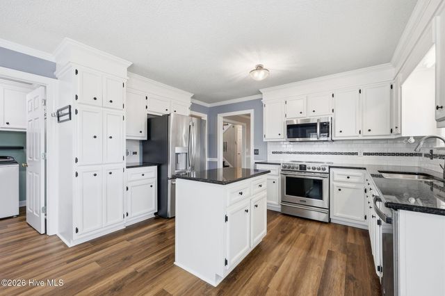 547 Tabard Road, Winterville, NC 28590
