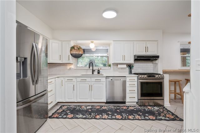 7815 Highway 60, Sellersburg, IN 47172