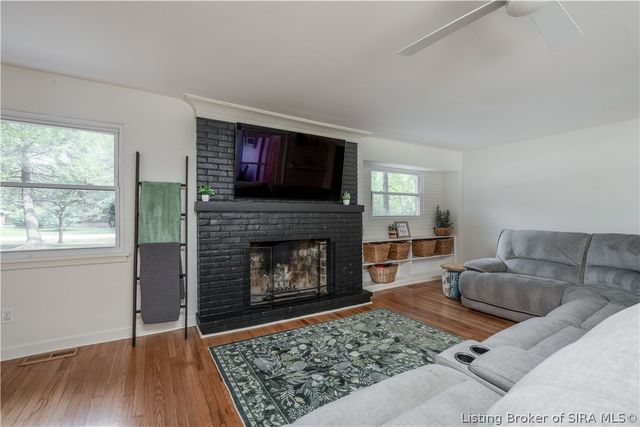 7815 Highway 60, Sellersburg, IN 47172