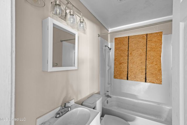 920 Woody Drive, Jackson, MS 39212