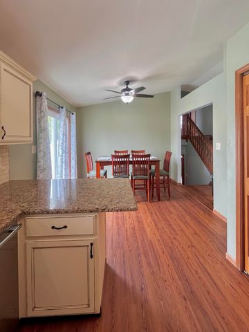 10622 Manor Drive, St. John, IN 46373