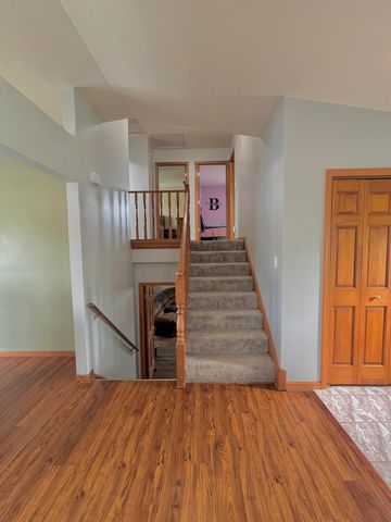 10622 Manor Drive, St. John, IN 46373