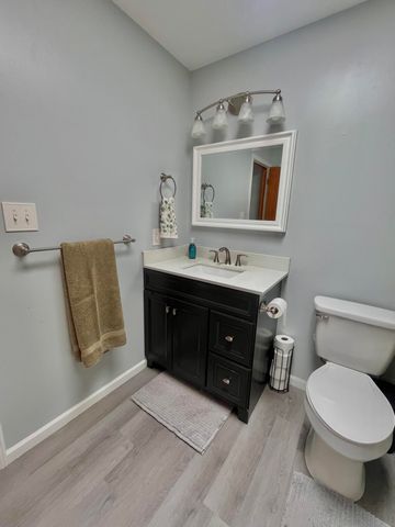 10622 Manor Drive, St. John, IN 46373