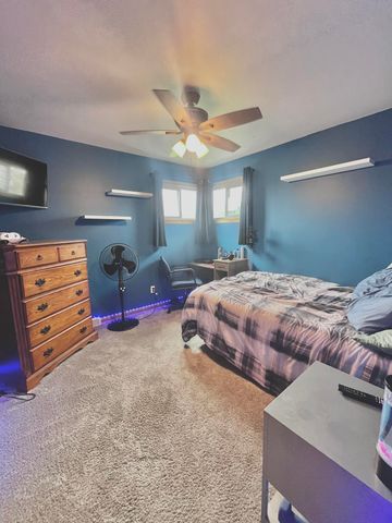 10622 Manor Drive, St. John, IN 46373