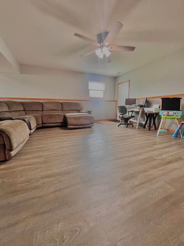 10622 Manor Drive, St. John, IN 46373