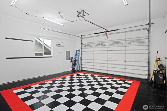 12411 NE 108th Place, Kirkland, WA 98033