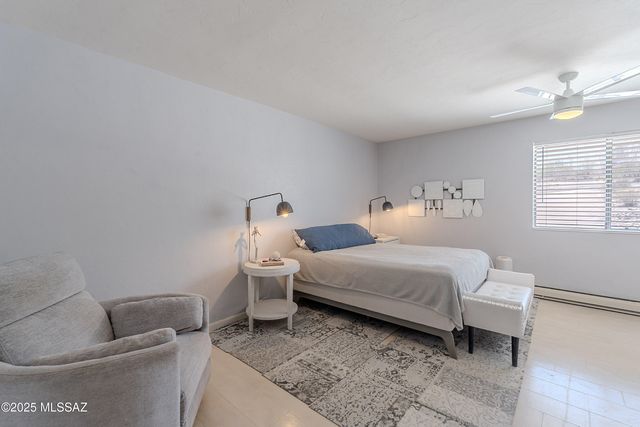 1645 N Indigo Drive, Tucson, AZ 85745