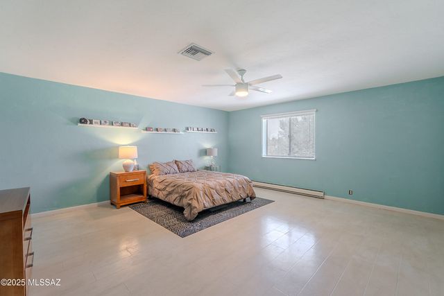 1645 N Indigo Drive, Tucson, AZ 85745