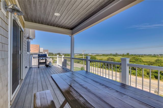 154 Sand Hill Cove Road, Narragansett, RI 02882