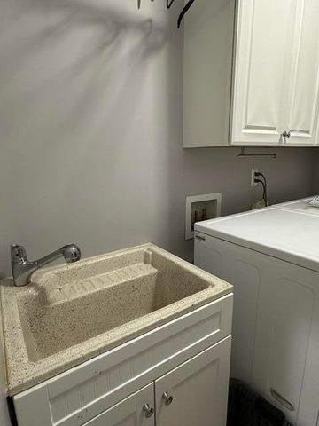 2708 Trillium Hills Drive, Commerce Twp, MI 48382