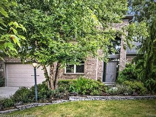 2708 Trillium Hills Drive, Commerce Twp, MI 48382