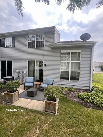 4424 W Brownstone Way, Waukegan, IL 60085