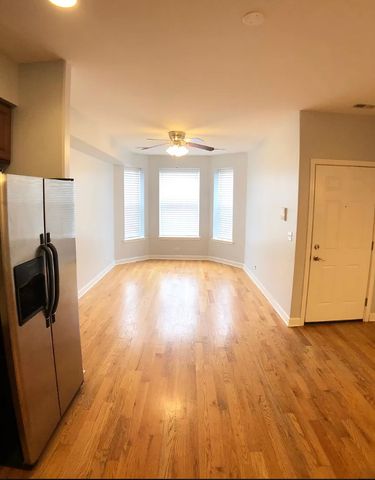 2341 N ALBANY Avenue 2, Chicago, IL 60647