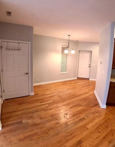 2341 N ALBANY Avenue 2, Chicago, IL 60647