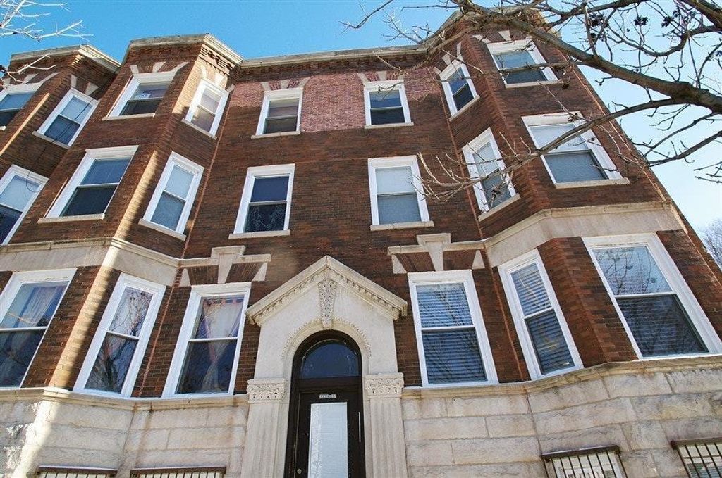 2341 N ALBANY Avenue 2, Chicago, IL 60647