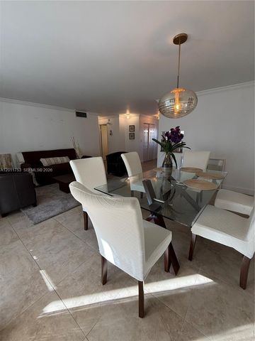 500 NE 14th Ave 302, Hallandale Beach, FL 33009