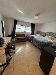500 NE 14th Ave 302, Hallandale Beach, FL 33009