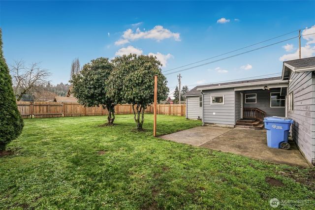 927 21st Street SE, Puyallup, WA 98372