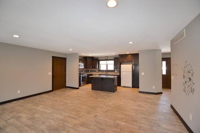 18938 Zumbro Street NW, Elk River, MN 55330