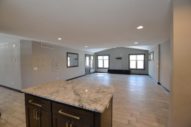 18938 Zumbro Street NW, Elk River, MN 55330