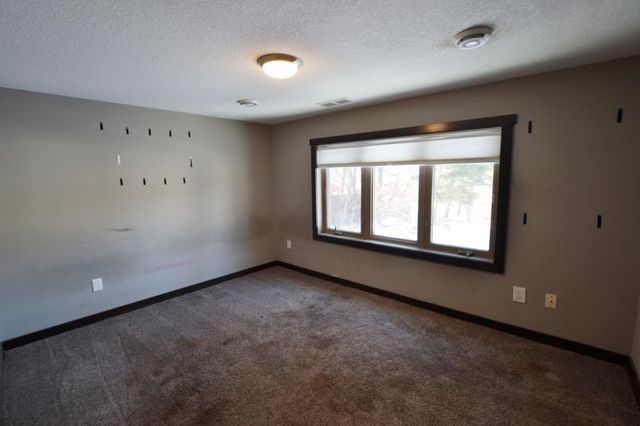 18938 Zumbro Street NW, Elk River, MN 55330