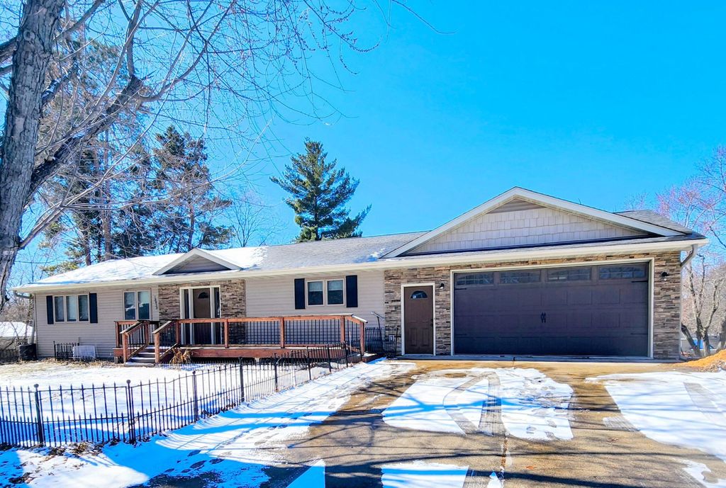 18938 Zumbro Street NW, Elk River, MN 55330