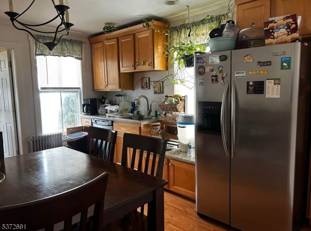 105 Grandview Ave, North Plainfield Boro, NJ 07060