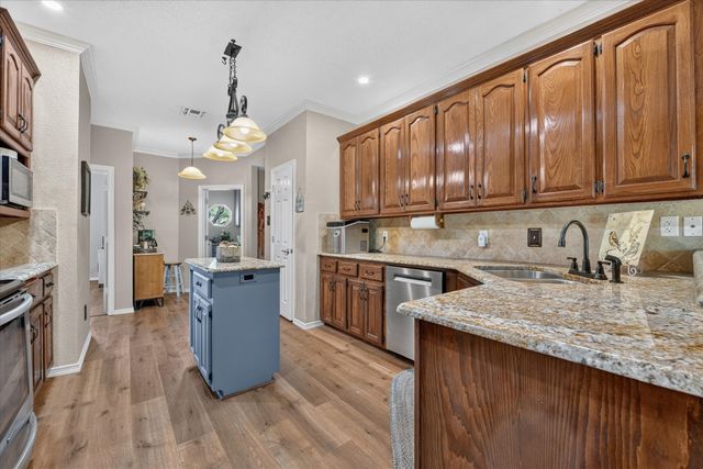 224 Rob Lane, Hudson Oaks, TX 76087