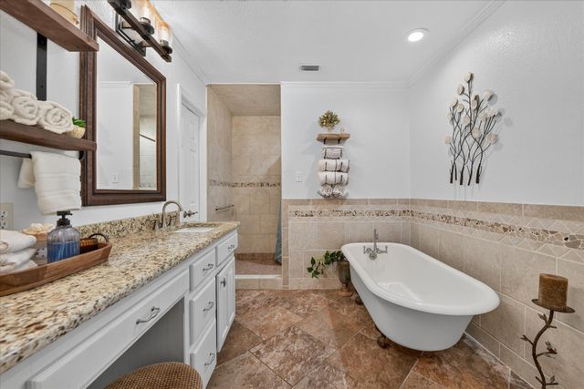 224 Rob Lane, Hudson Oaks, TX 76087
