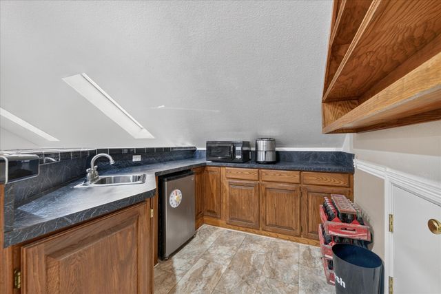 224 Rob Lane, Hudson Oaks, TX 76087