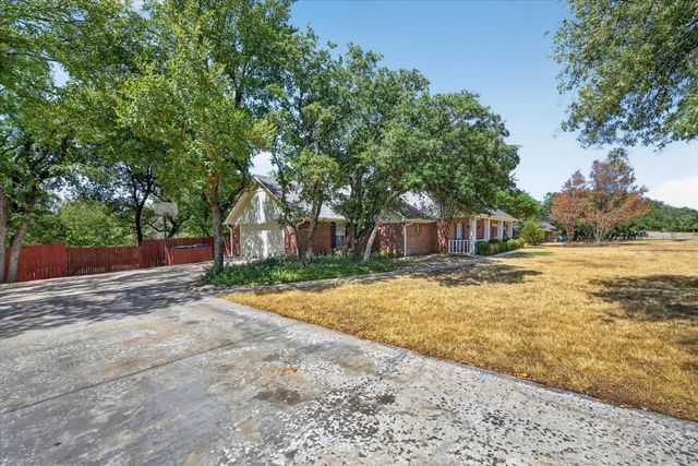 224 Rob Lane, Hudson Oaks, TX 76087