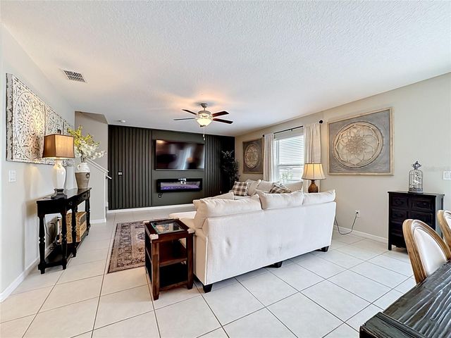 5519 BLUE AZURE DRIVE, Wimauma, FL 33598