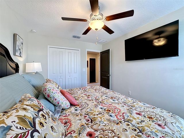 5519 BLUE AZURE DRIVE, Wimauma, FL 33598